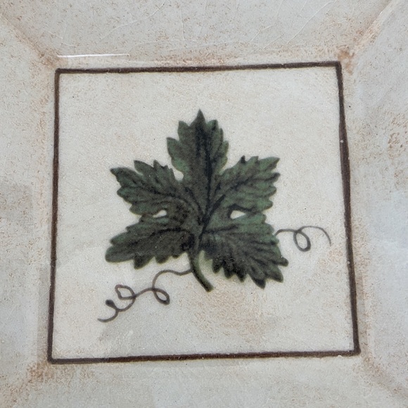 Williams-Sonoma Square Leaf Italian Pasta Bowls - Set of 2 - Picture 3 of 11